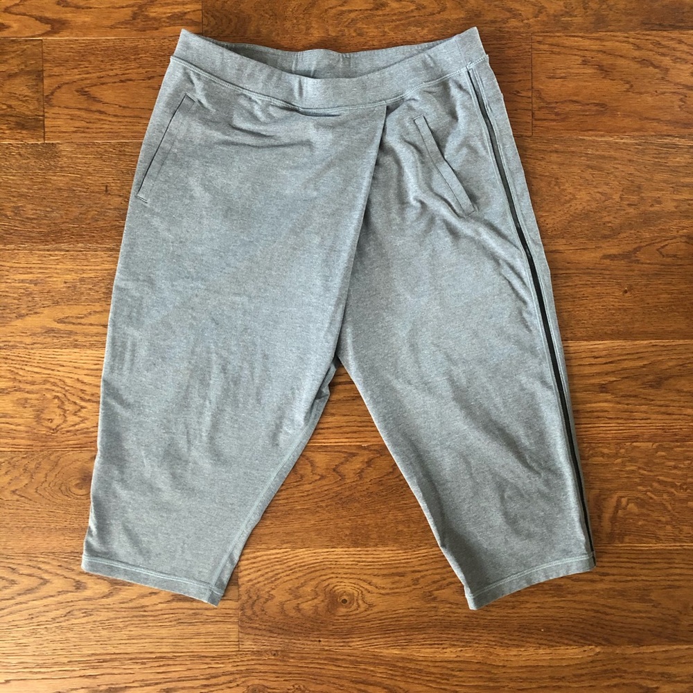 Lululemon Harem Capri